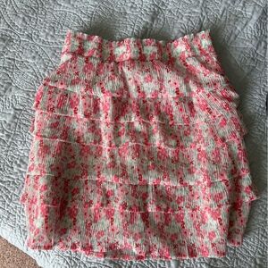 Lulu's floral tiered skirt